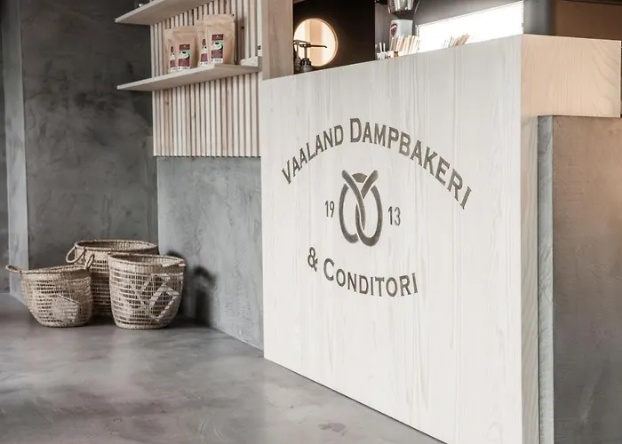 Apartament Stylish 3-bedroom With Modern Amenities Near Center *